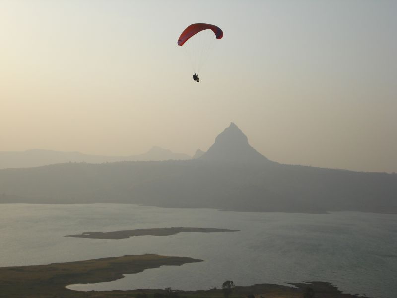 pawna paragliding