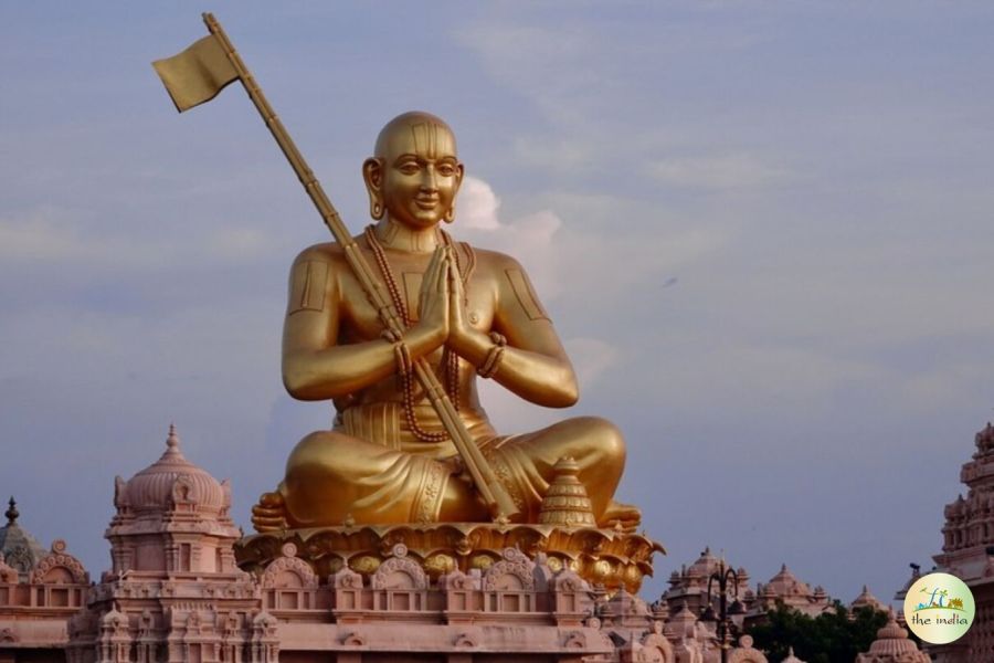Statue-of-equality