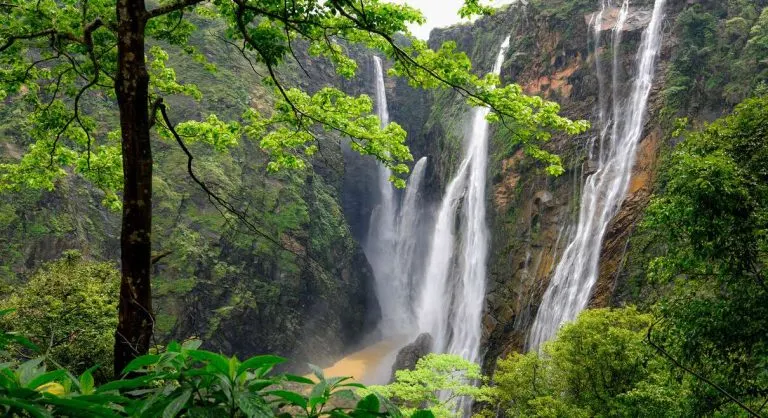Places-to-Visit-in-and-Around-Shimoga