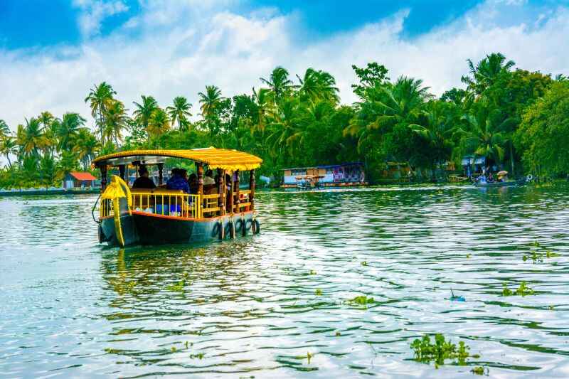 Alleppeys-backwaters Alleppey backwaters